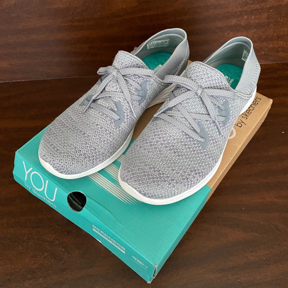Skechers YOU Prominence Sneakers